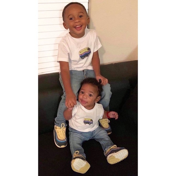 Meet your Posher, Paris - Picture 4 of 8